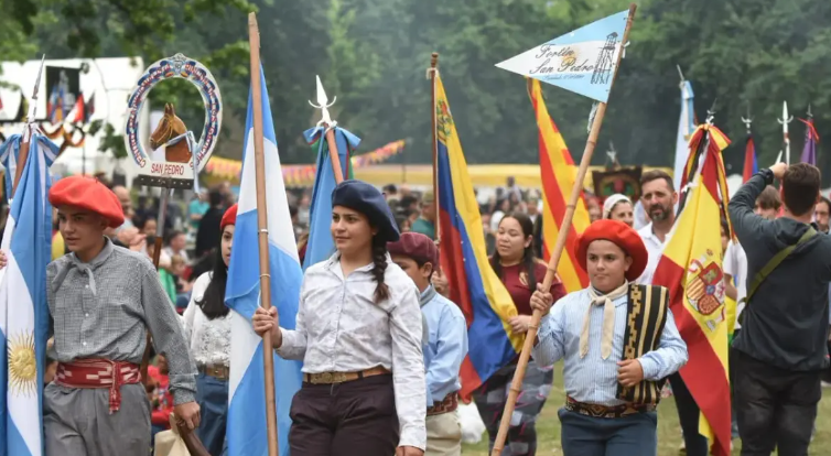 Fiesta de las Colectividades San Pedro 2026